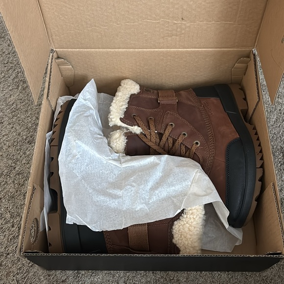 Sorel boots - Picture 5 of 5